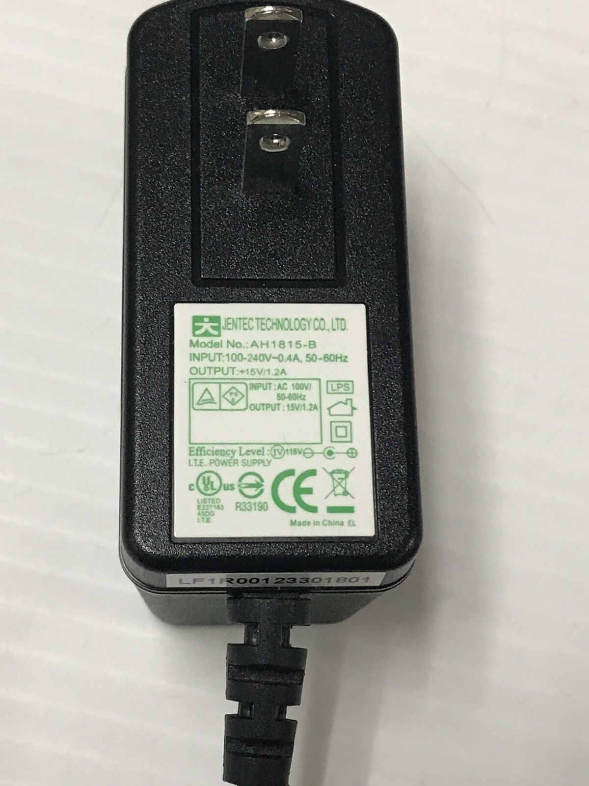 New JENTEC AH1815-B 15V 1.2A Power Supply Adaptor